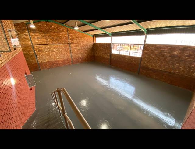 271M² WAREHOUSE TO LET IN HENNOPSPARK